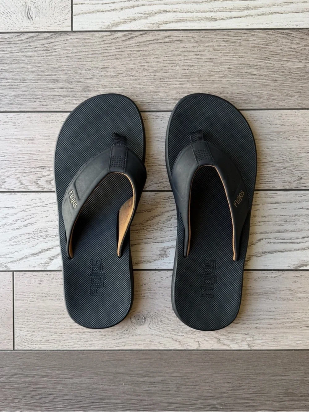 Flojos Men's Black Flip Flop Sandals size 10